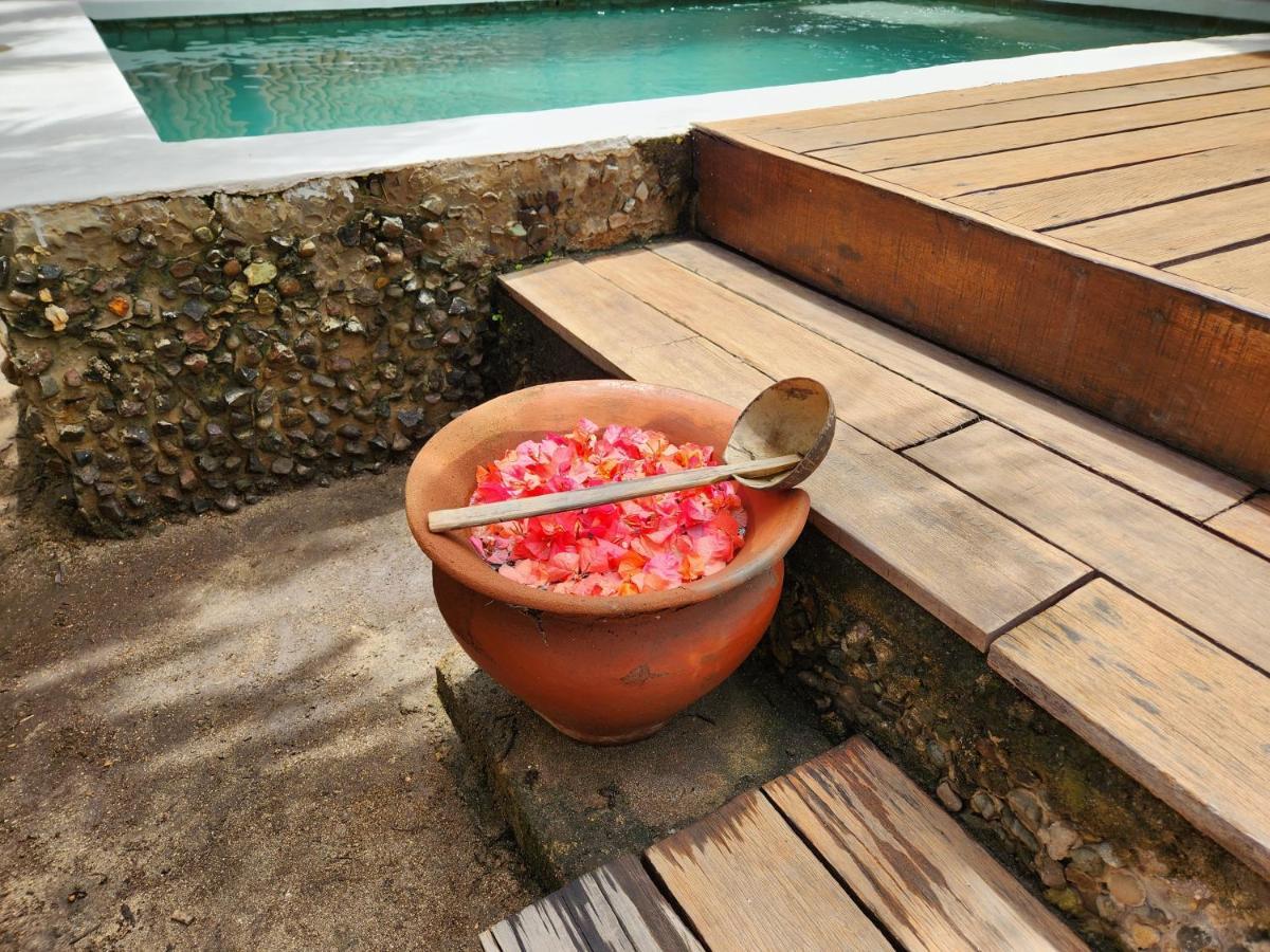 Villa Bamboo Gili Trawangan Exterior photo