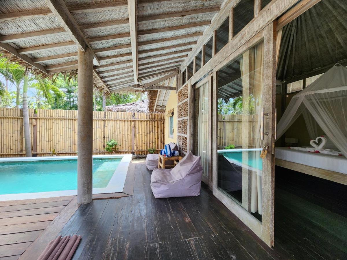 Villa Bamboo Gili Trawangan Exterior photo